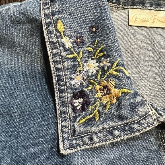 Bobbie Brooks denim jean vest shirt embroidered collar button down L. - Picture 12 of 14